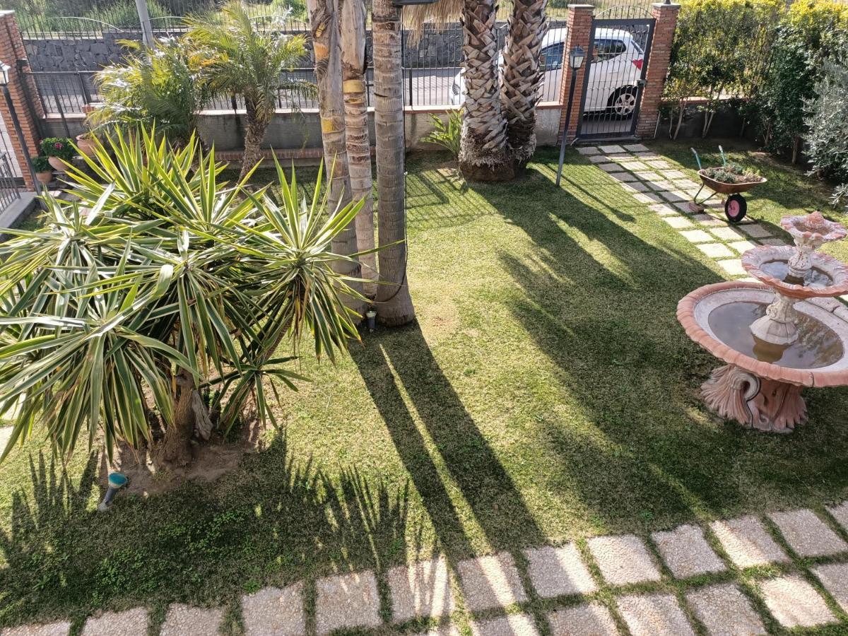 B&B Villa Salome' San Pietro Clarenza Eksteriør billede